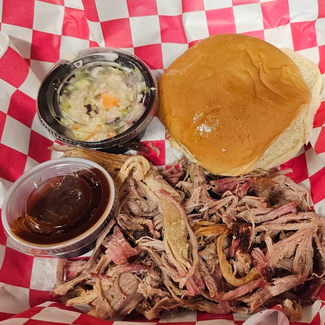 Pulled Pork Combo.